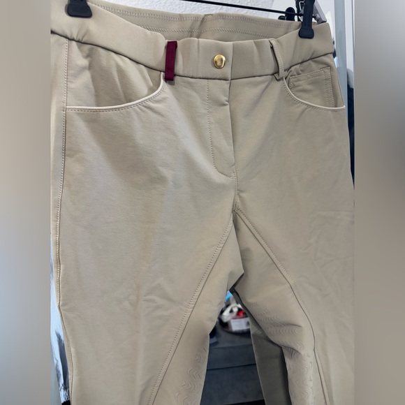 EQUO NWOT Performance Fit Breech With Actuve Grip. Size 28 - Picture 2 of 6